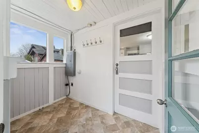 1829 Washington Avenue, Enumclaw, WA 98022 - Photo 21