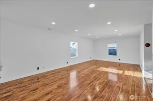 414 Easy Street SE, Rainier, WA 98576 - Photo 17