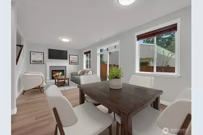 109 161st Place SE, Bothell, WA 98012 - Photo 5