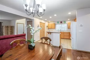 2707 8th St SE, Puyallup, WA 98374 - Photo 15