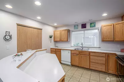 2707 8th Street SE, Puyallup, WA 98374 - Photo 19