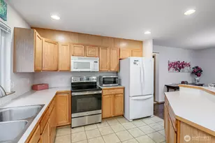 2707 8th St SE, Puyallup, WA 98374 - Photo 17