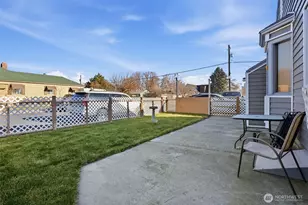 204 E St, Ephrata, WA 98823 - Photo 3