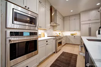 12813 NE 65th Lane, Kirkland, WA 98033 - Photo 23