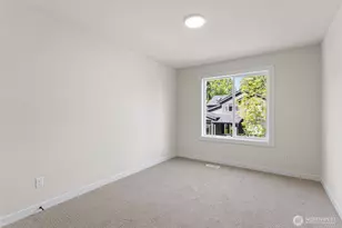 12813 NE 65th Ln, Kirkland, WA 98033 - Photo 27