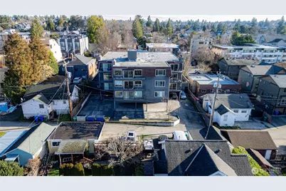 5631 California Avenue SW, Seattle, WA 98136 - Photo 3