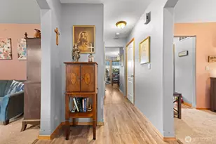 648 Kaitlyn St W, Eatonville, WA 98328 - Photo 3