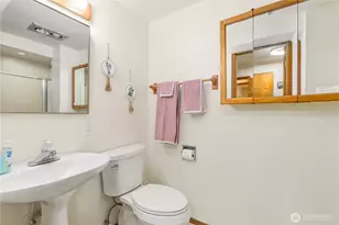 10430 64th Pl W, Mukilteo, WA 98275 - Photo 27