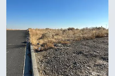 94 X W Central Drive, Moses Lake, WA 98837 - Photo 3