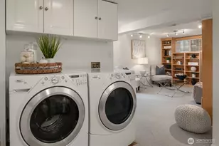 2113 3rd Ave W, Seattle, WA 98119 - Photo 17