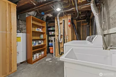 3252 13th Avenue W, Seattle, WA 98119 - Photo 17