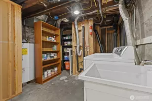 3252 13th Ave W, Seattle, WA 98119 - Photo 17