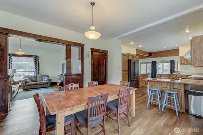 811 Pioneer Avenue, Cashmere, WA 98815 - Photo 9