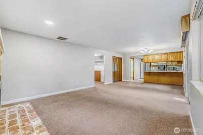 4223 NE 205th Street, Lake Forest Park, WA 98155 - Photo 13