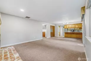 4223 NE 205th St, Lake Forest Park, WA 98155 - Photo 13