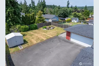 1890 Edgewood Drive, Camano Island, WA 98282 - Photo 27