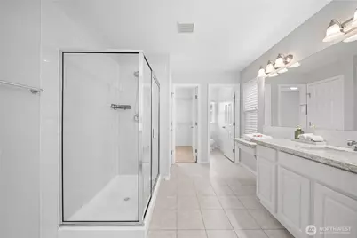 24034 SE 20th Street, Sammamish, WA 98075 - Photo 25