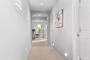 24034 SE 20th St, Sammamish, WA 98075 - Photo 17