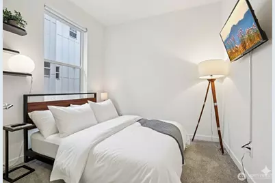 2403 SW Edmunds Street, Seattle, WA 98106 - Photo 17