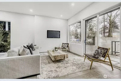 1114 26th Avenue #C, Seattle, WA 98122 - Photo 3