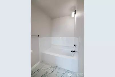 8216 Snohomish Road, Blaine, WA 98230 - Photo 29