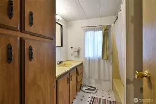 13320 Hwy 99, Everett, WA 98204 - Photo 17