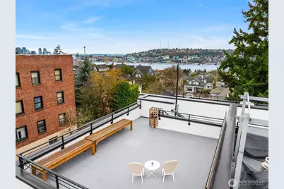 2337 10th Avenue E #D, Seattle, WA 98102 - Photo 17