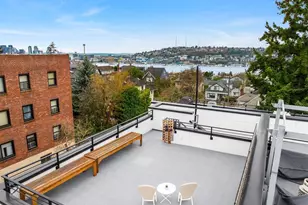 2337 10th Ave E, Seattle, WA 98102 - Photo 17