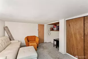 624 E Division Ln, Tacoma, WA 98404 - Photo 15