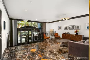 1105 Spring St, Seattle, WA 98104 - Photo 25