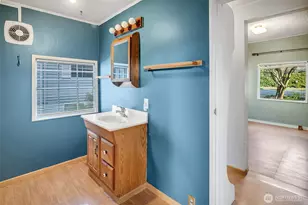 7233 36th Ave SW, Seattle, WA 98126 - Photo 19