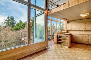 7233 36th Ave SW, Seattle, WA 98126 - Photo 5