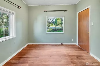 7233 36th Avenue SW, Seattle, WA 98126 - Photo 17