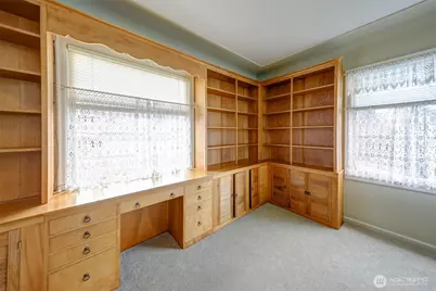 2536 N Lafayette Avenue, Bremerton, WA 98312 - Photo 5