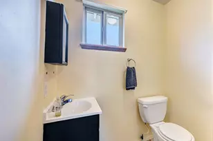 2707 18th St, Everett, WA 98201 - Photo 13