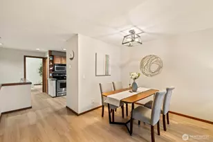 2350 10th Ave E, Seattle, WA 98102 - Photo 9