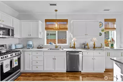 8236 NE Vashon Drive, Lacey, WA 98516 - Photo 15