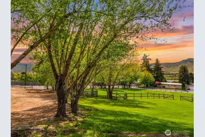 2720 NW Cascade Avenue, East Wenatchee, WA 98802 - Photo 31