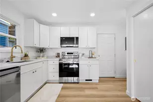 3538 SW Southern St, Seattle, WA 98126 - Photo 7