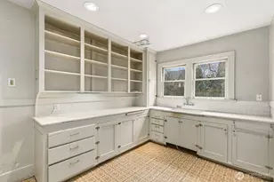 1142 N 77th St, Seattle, WA 98103 - Photo 15