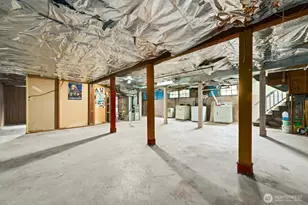 1142 N 77th St, Seattle, WA 98103 - Photo 23