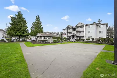 1001 W Casino Road #C201, Everett, WA 98204 - Photo 31