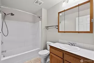 1001 W Casino Rd, Everett, WA 98204 - Photo 15