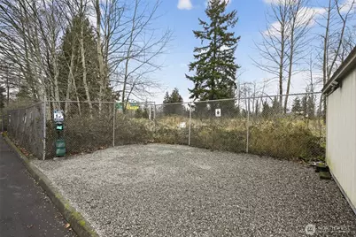 1001 W Casino Road #C201, Everett, WA 98204 - Photo 37