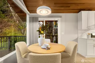 7010 NE 153rd Pl, Kenmore, WA 98028 - Photo 11