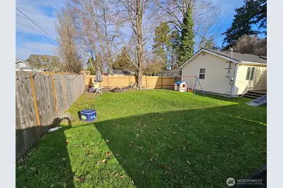 9638 D Street E, Tacoma, WA 98445 - Photo 27