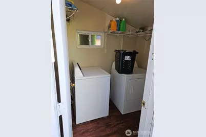 9638 D Street E, Tacoma, WA 98445 - Photo 9