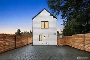 3622 48th Ave SW, Seattle, WA 98116 - Photo 27