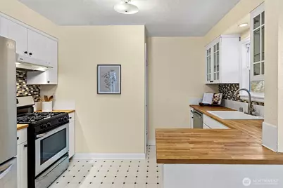 824 S State Street, Tacoma, WA 98405 - Photo 7