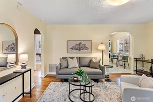 824 S State St, Tacoma, WA 98405 - Photo 3